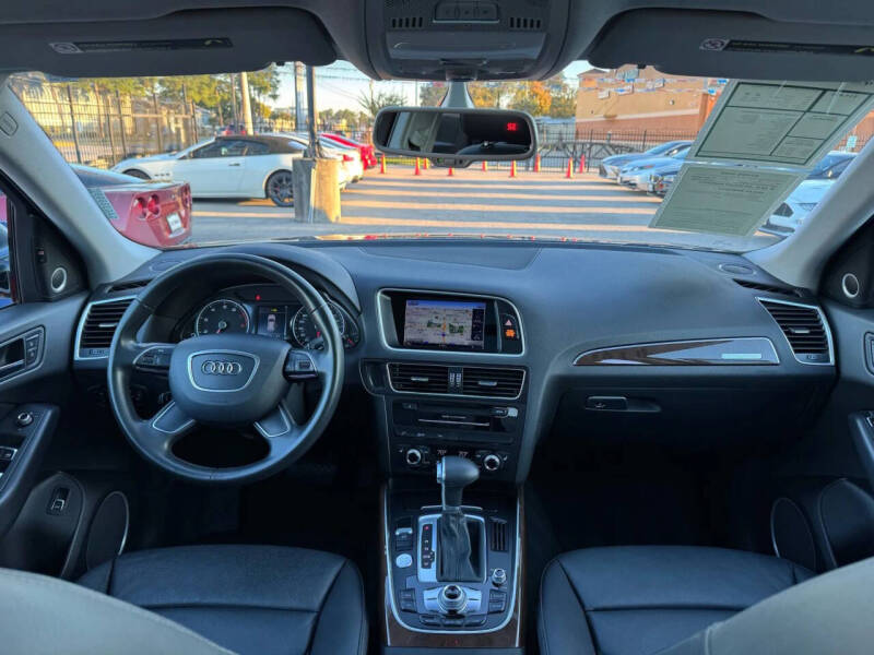 2016 Audi Q5 2.0T quattro Premium Plus