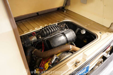 1982 Volkswagen Vanagon Camper