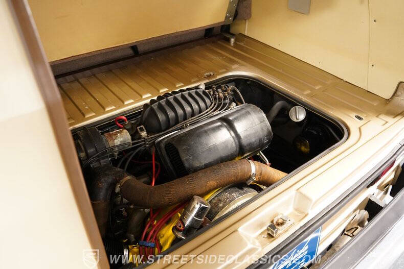 1982 Volkswagen Vanagon Camper