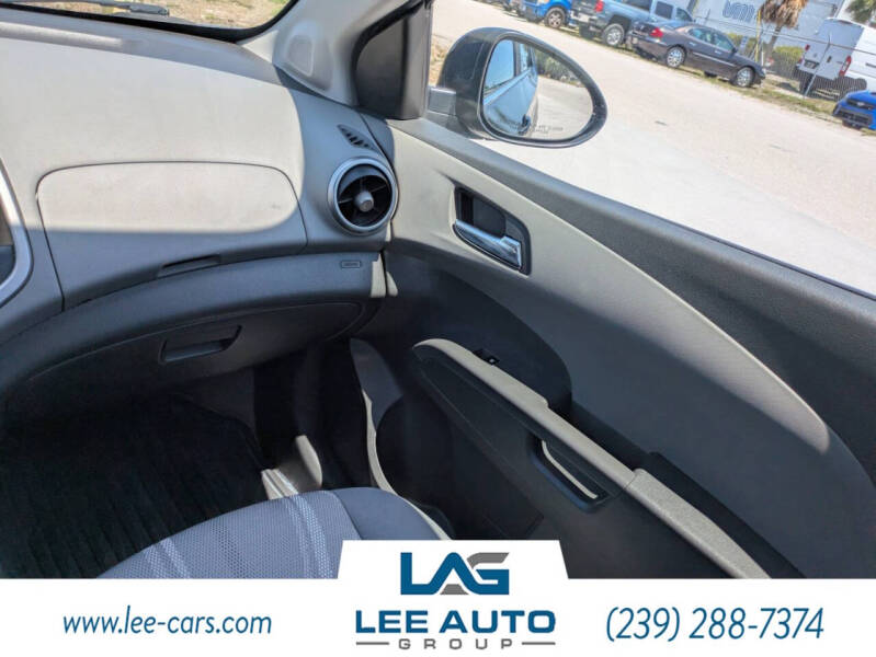 2015 Chevrolet Sonic LT Auto
