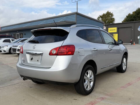 2015 Nissan Rogue Select S