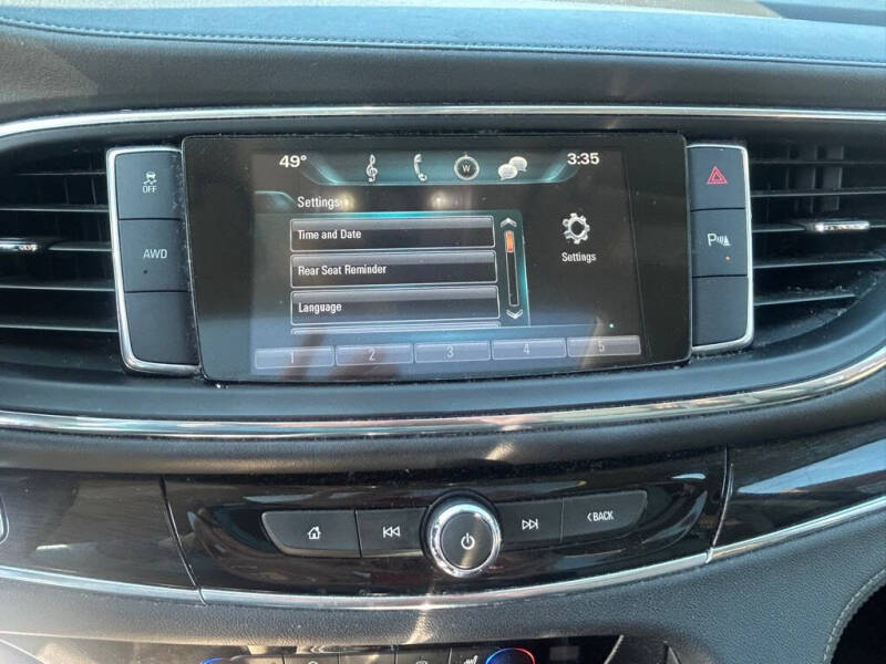 2018 Buick Enclave Essence