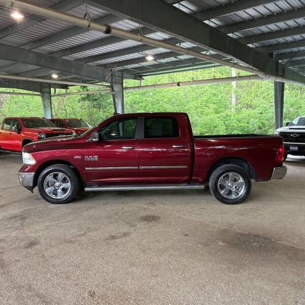 2017 RAM 1500 SLT