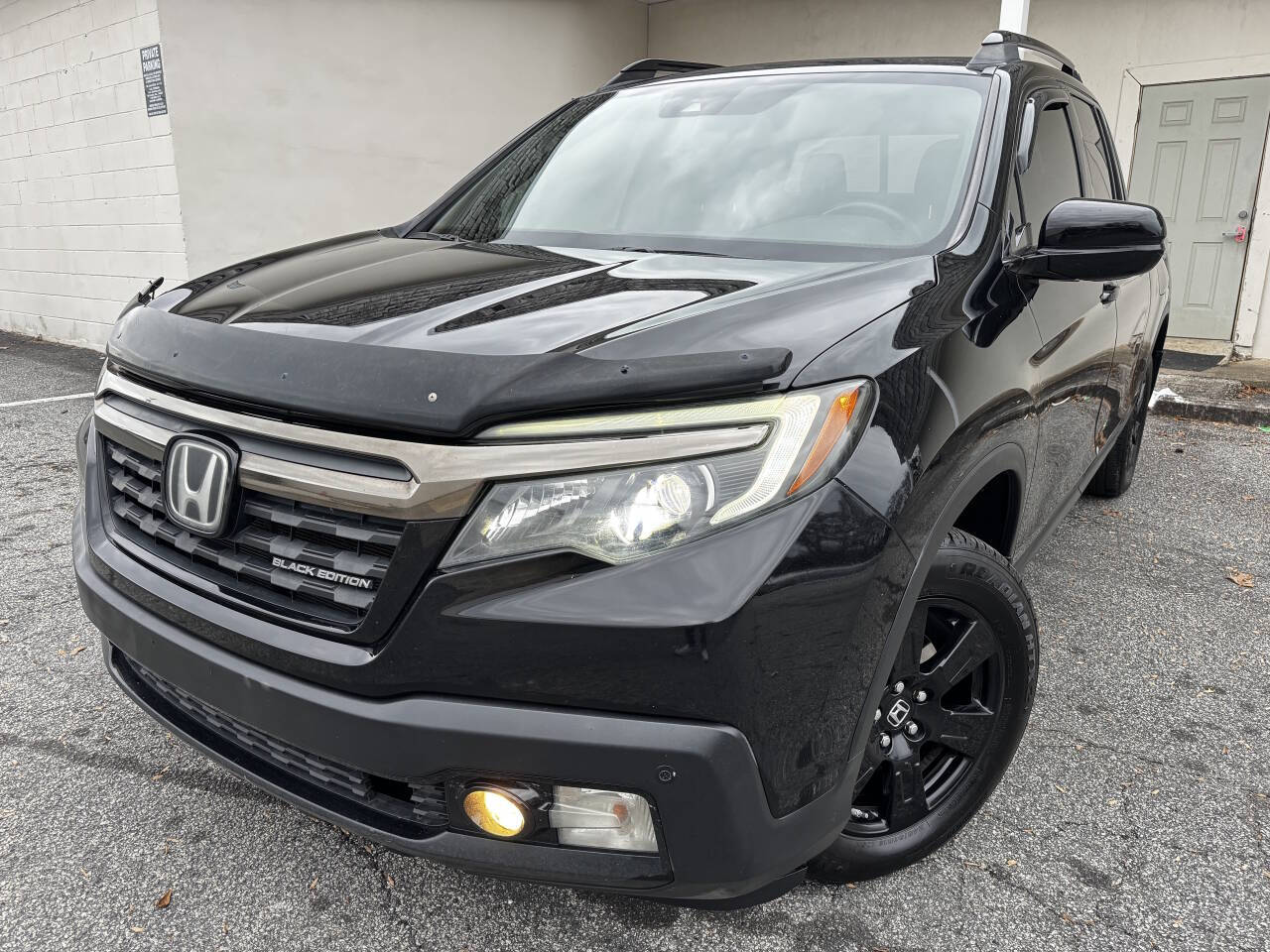 2017 Honda Ridgeline Black Edition AWD 4dr Crew Cab 5.3 ft. SB's photo