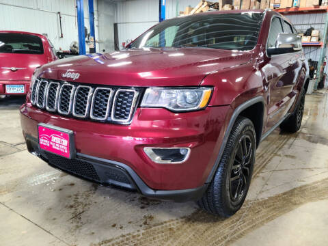 2018 Jeep Grand Cherokee for sale at Southwest Sales and Service in Redwood Falls MN