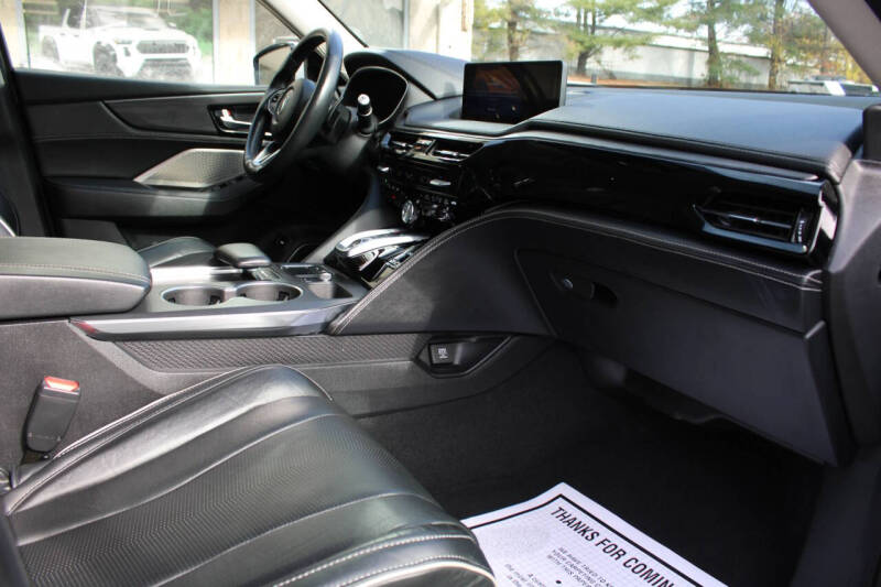 2022 Acura MDX SH-AWD w/Advance