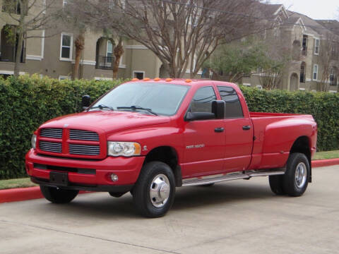 2003 Dodge Ram Pickup 3500 for sale at RBP Automotive Inc. in Houston TX