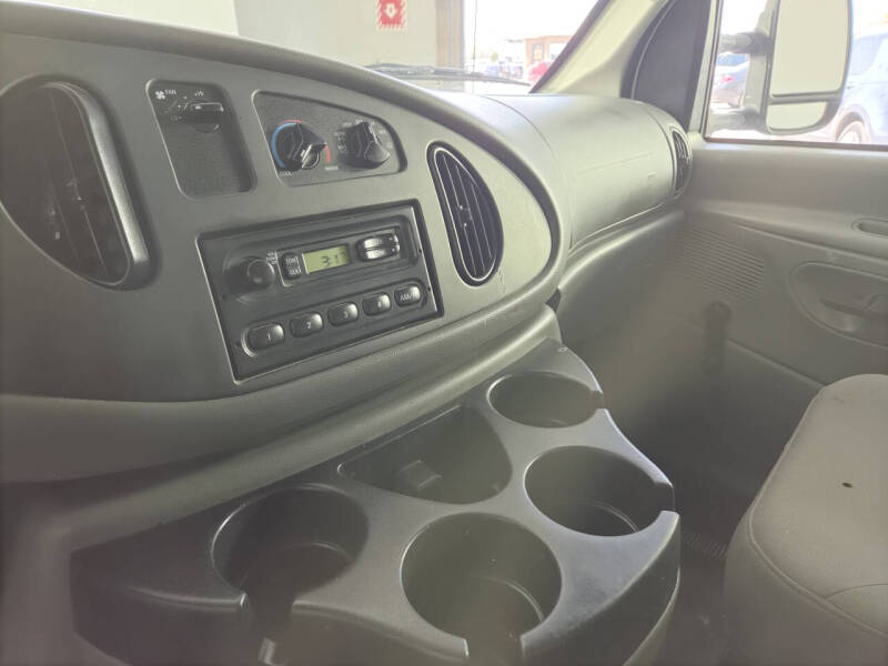 2008 Ford E-Series E-150