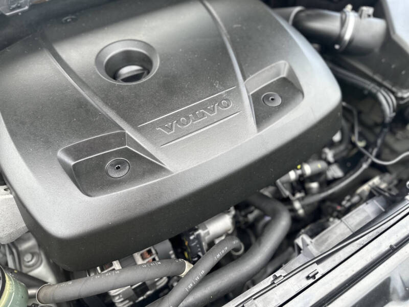 2016 Volvo XC60 T5 Drive-E Platinum