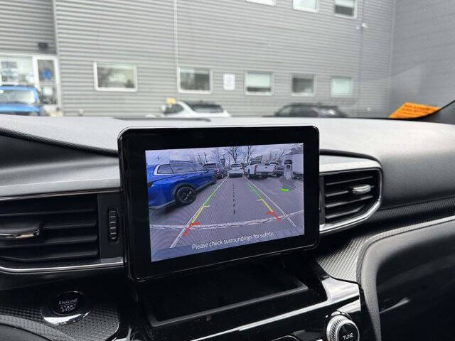 2022 Ford Explorer ST