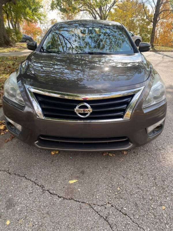 2015 Nissan Altima for sale at Carsland KC in Kansas City MO