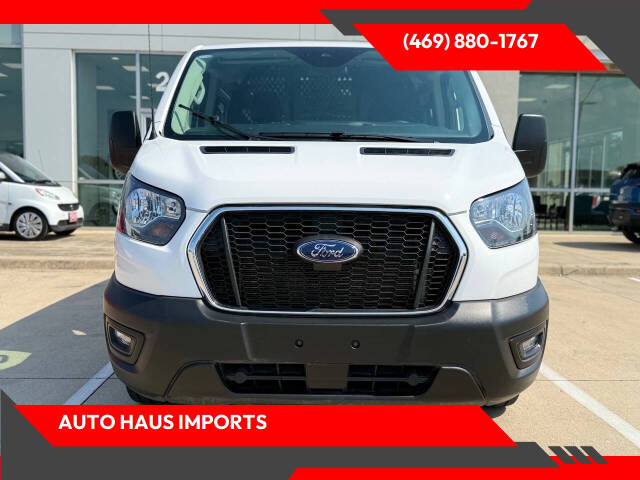 2024 Ford Transit Van Base's photo
