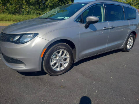 2021 Chrysler Voyager for sale at J & S Motors LLC in Morgantown KY