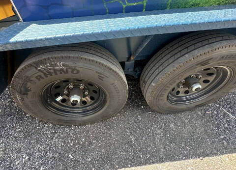 2024 Hustler Power Barrow