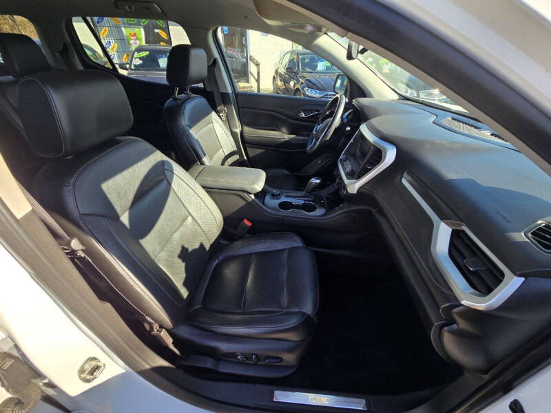 2019 GMC Acadia SLT-1