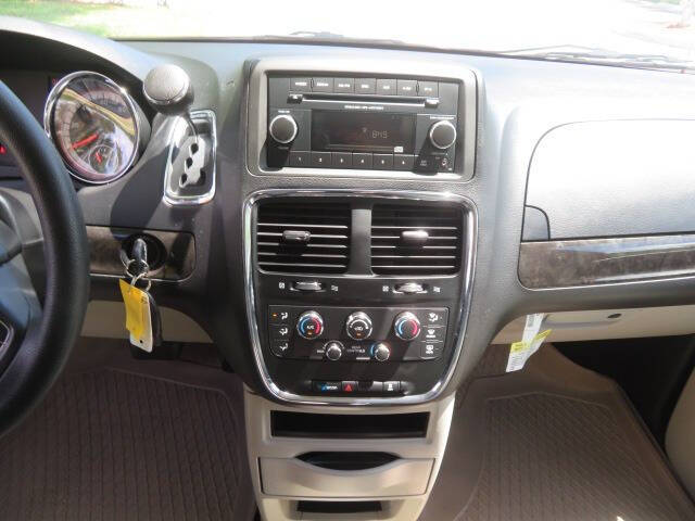 2015 Dodge Grand Caravan SE