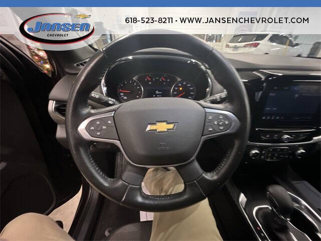 2022 Chevrolet Traverse LT Cloth