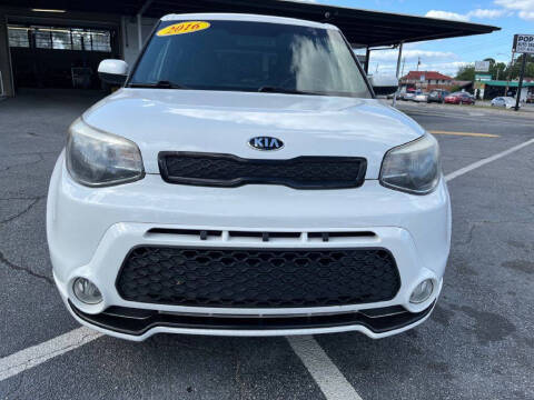 2016 Kia Soul +
