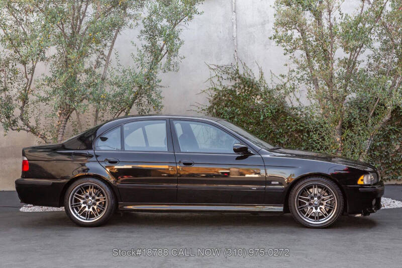 2000 BMW M5