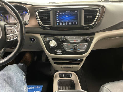 2019 Chrysler Pacifica Touring L