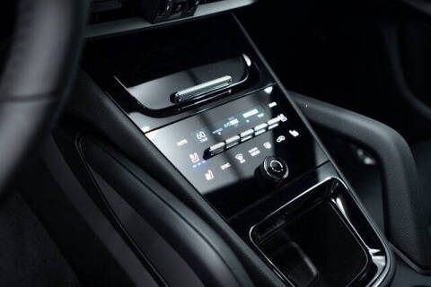 2025 Porsche Cayenne