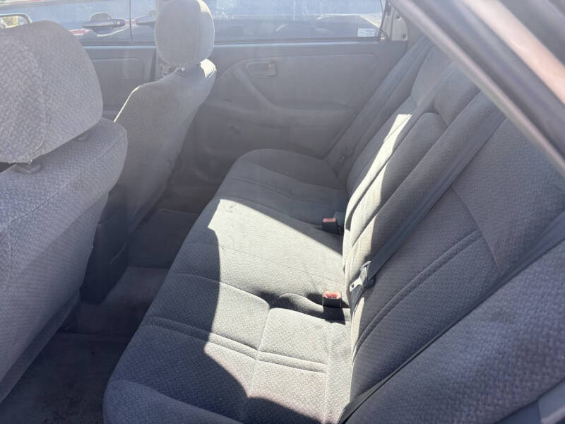 2000 Toyota Camry LE