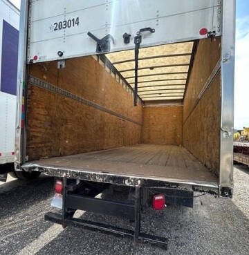 2018 Freightliner M2 106