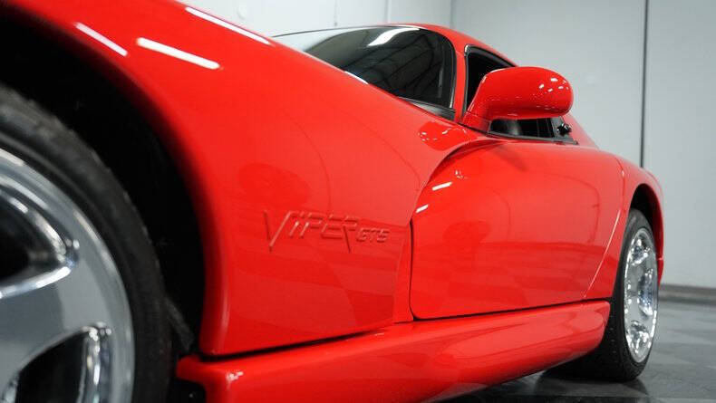 2001 Dodge Viper