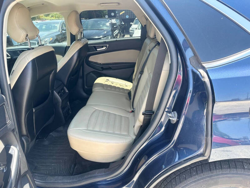 2017 Ford Edge SEL