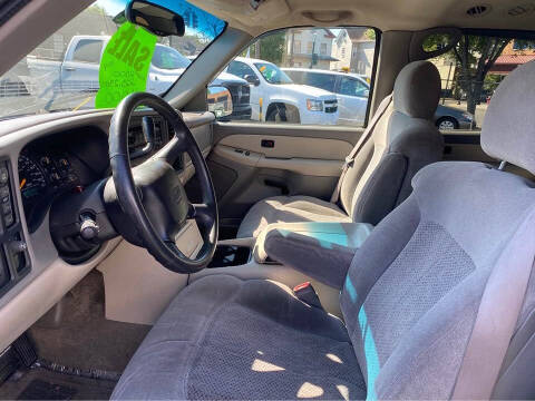 2000 Chevrolet Tahoe LS