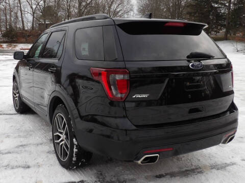 2016 Ford Explorer Sport