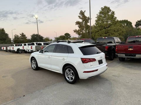 2019 Audi Q5 quattro Premium 45 TFSI