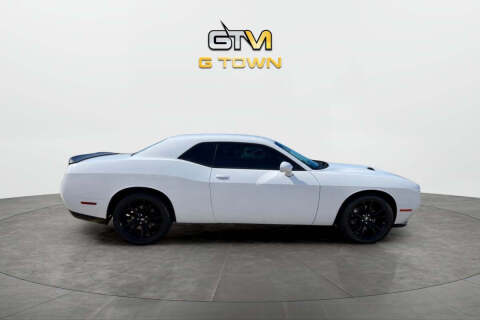 2018 Dodge Challenger SXT Plus