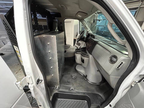 2011 Ford E-Series E-350 SD