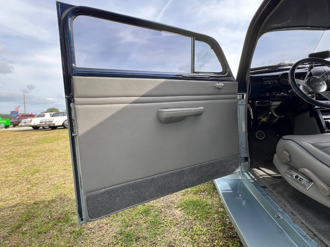 1940 Pontiac Deluxe for sale at Memory Lane Classic Cars in Bushnell, FL