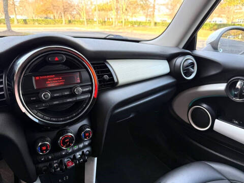 2015 MINI Hardtop 2 Door Cooper