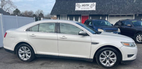 2011 Ford Taurus SEL