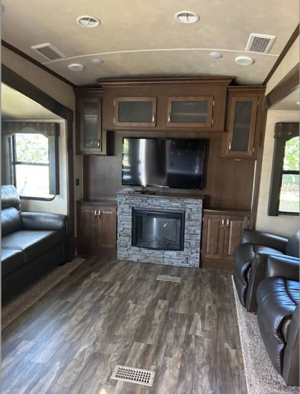 2017 Forest River Cedar Creek Silverback 29 RE