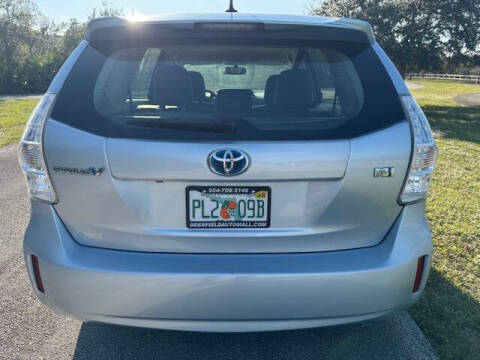 2012 Toyota Prius v Three