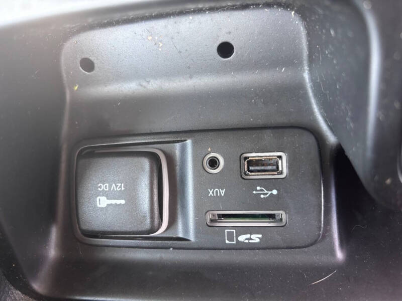 2015 Jeep Cherokee Altitude