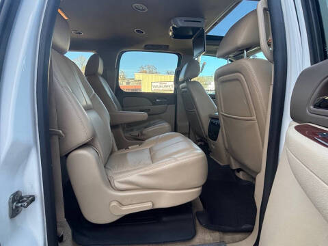 2012 Chevrolet Suburban LT 2500