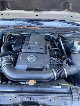 2006 Nissan Pathfinder LE