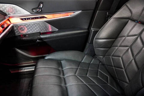 2023 BMW 7 Series 760i xDrive