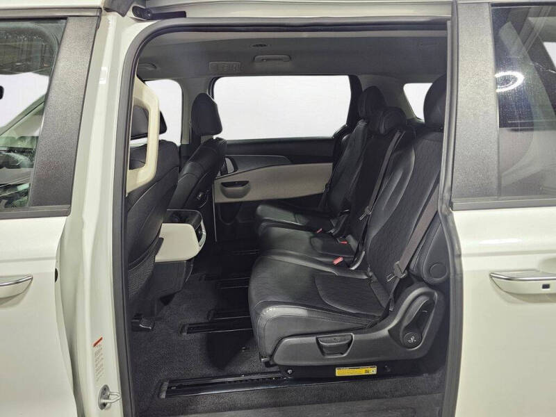 2024 Kia Carnival
