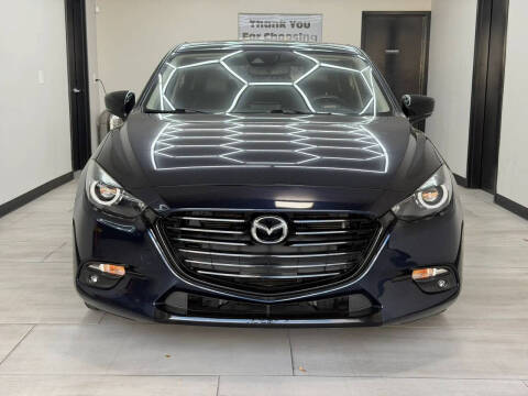 2017 Mazda MAZDA3 Grand Touring