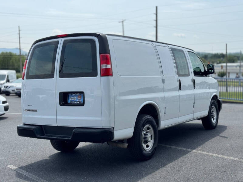 2021 Chevrolet Express 2500