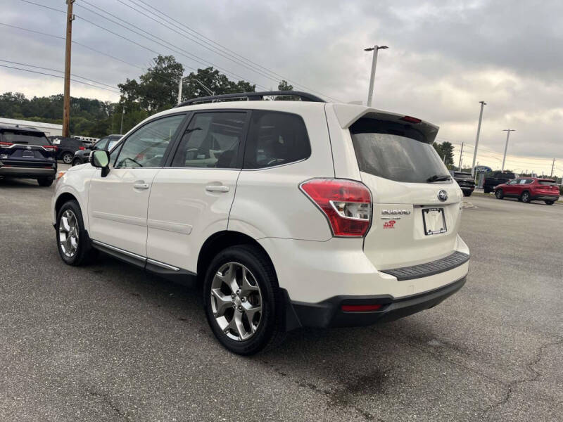2016 Subaru Forester 2.5i Touring