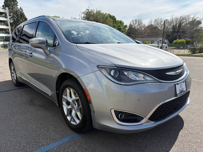 2017 Chrysler Pacifica Limited