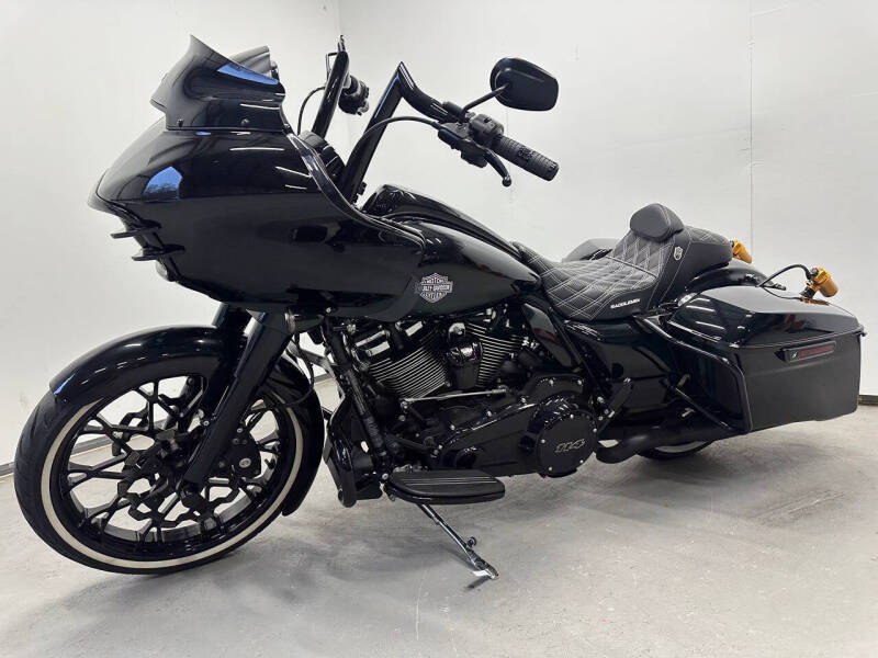 2023 Harley-Davidson Road Glide Special