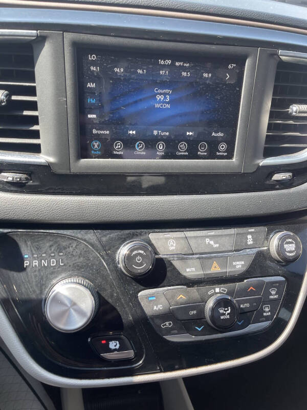 2019 Chrysler Pacifica Touring L